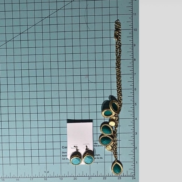 Teardrop Charm Necklace and Earrings Set Gold Turquoise - Picture 5 of 5